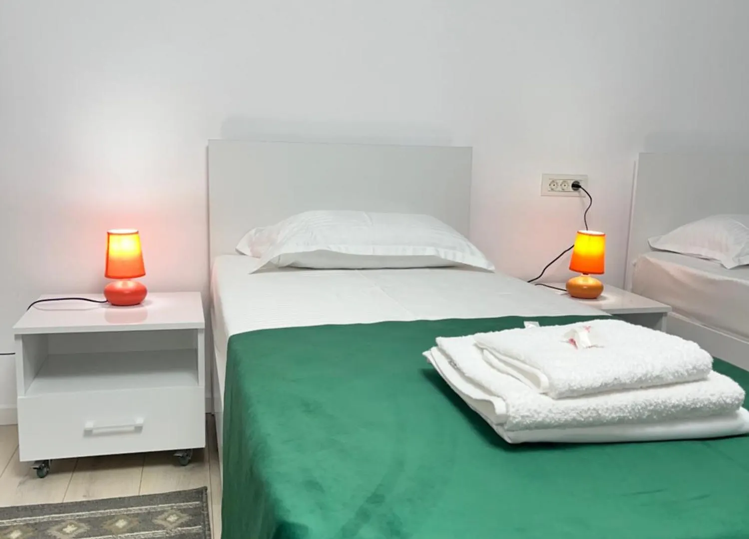 Stepo Sunset Apartment Bucureşti 0*,