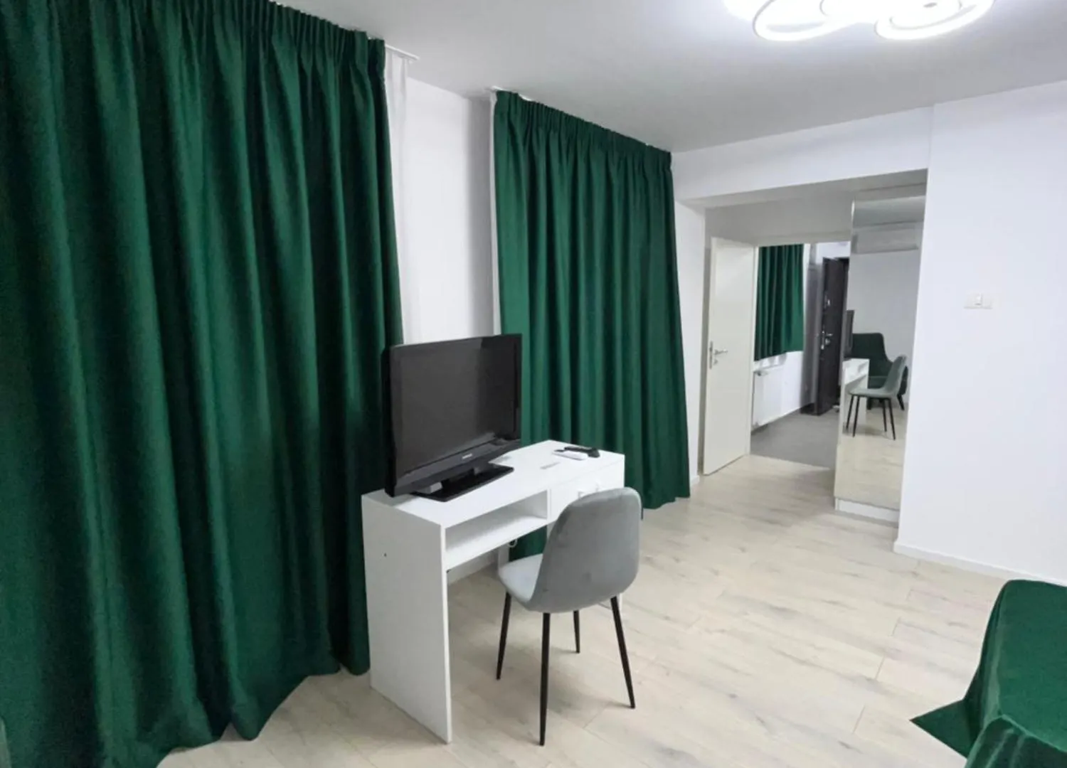 Stepo Sunset Apartment Bucureşti