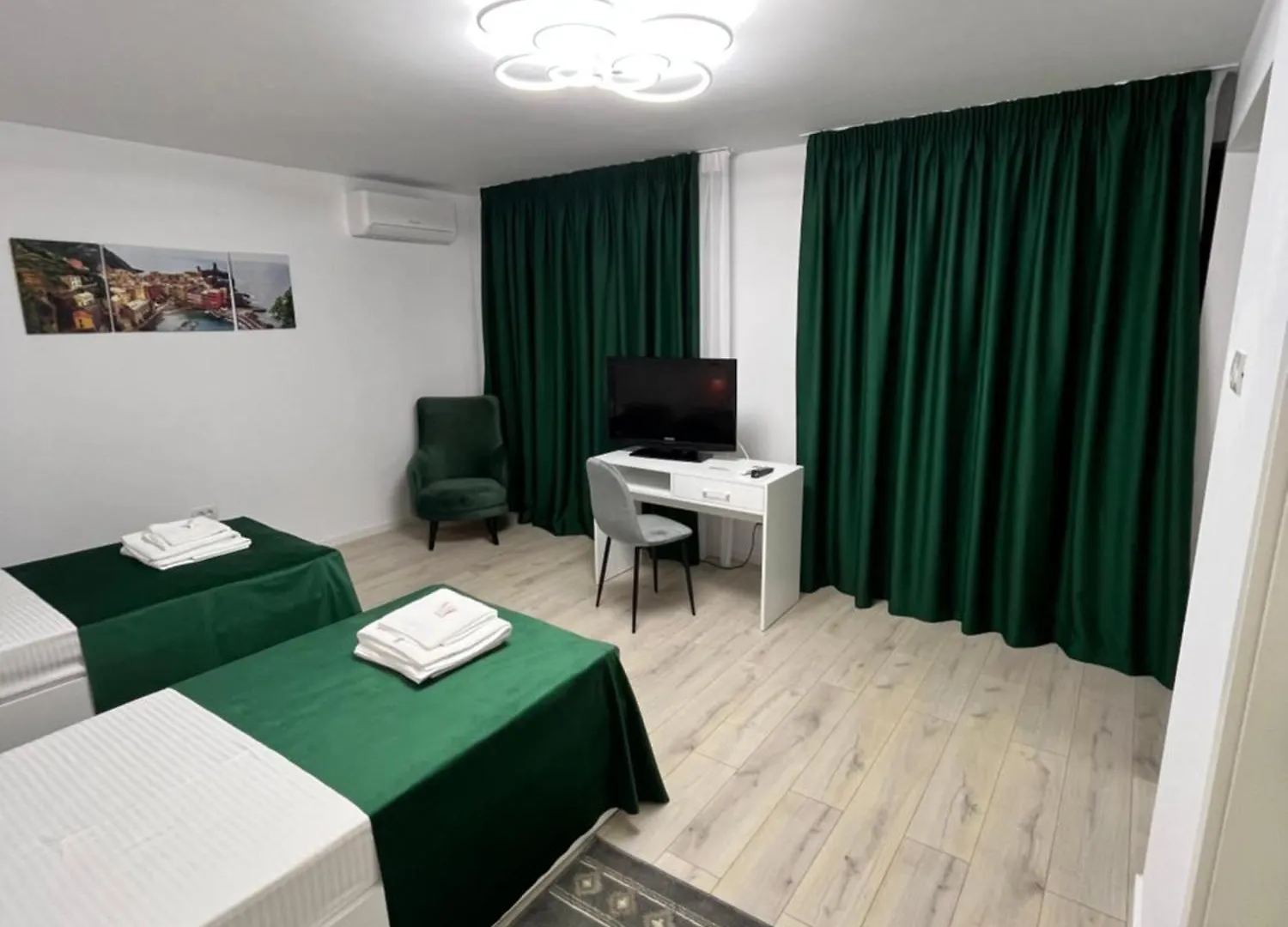 Stepo Sunset Apartment Bucureşti