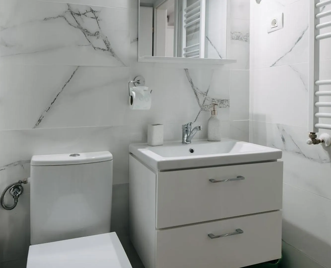 Stepo Sunset Apartment Bucureşti