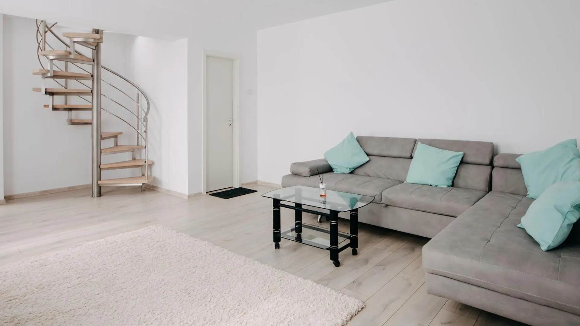 Stepo Sunset Apartment Bucureşti