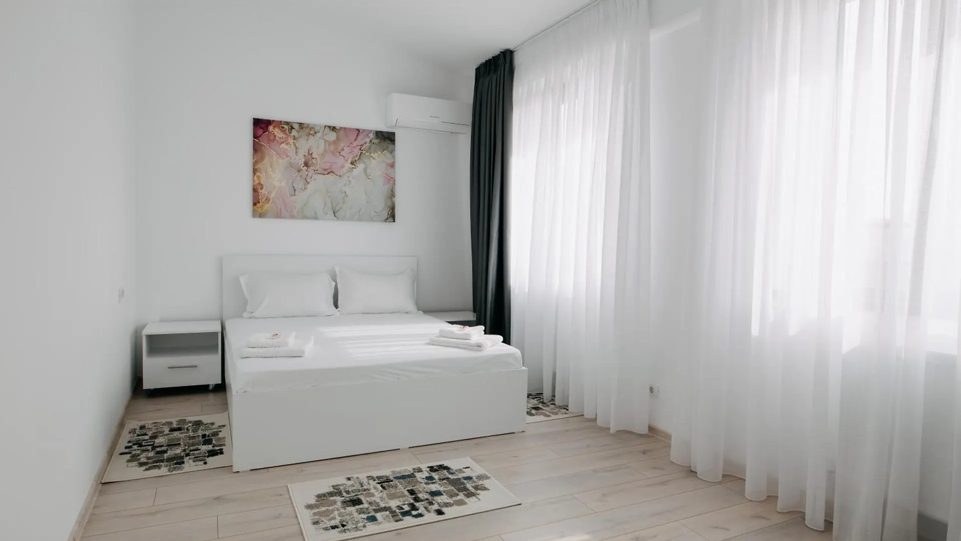 Stepo Sunset Apartment Bucureşti